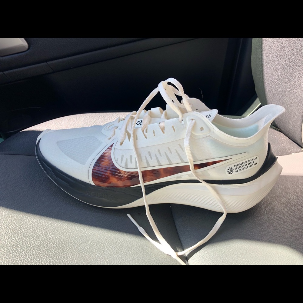 Nike Zoom Gravity